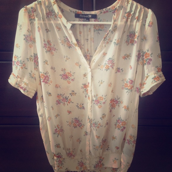 Forever 21 Floral Button Up Blouse