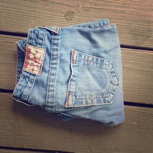 True religion light wash jeans. Cropped