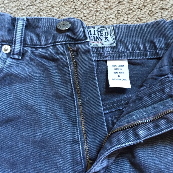 Grey light-washed vintage high waisted shorts - Picture 3 of 3