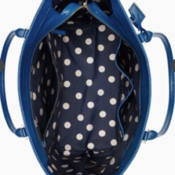 🌟SOLD🌟Kate Spade Small Harmony in patent - Picture 3 of 4