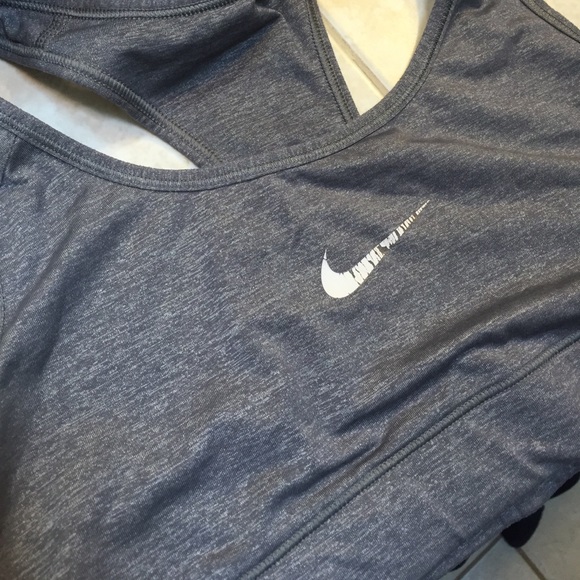 Nike Pro Bra Collection - Picture 4 of 4