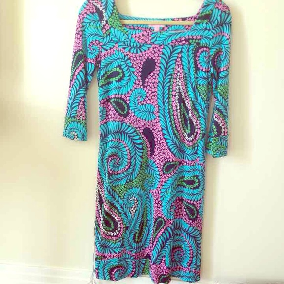 Lilly Pulizter Paisley Shift Dress!