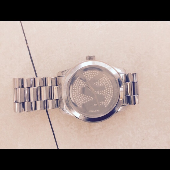 Michael kors watch - Picture 3 of 3