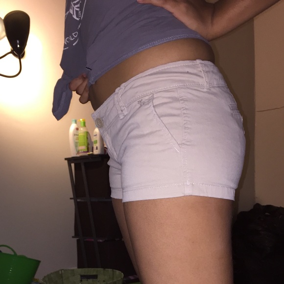 Abercrombie & Fitch shorts. - Picture 4 of 4