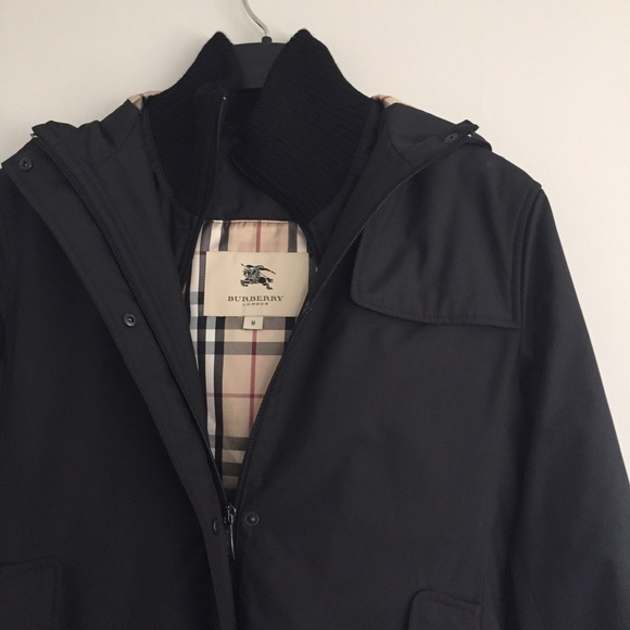 Burberry Jackets & Blazers - Burberry coat
