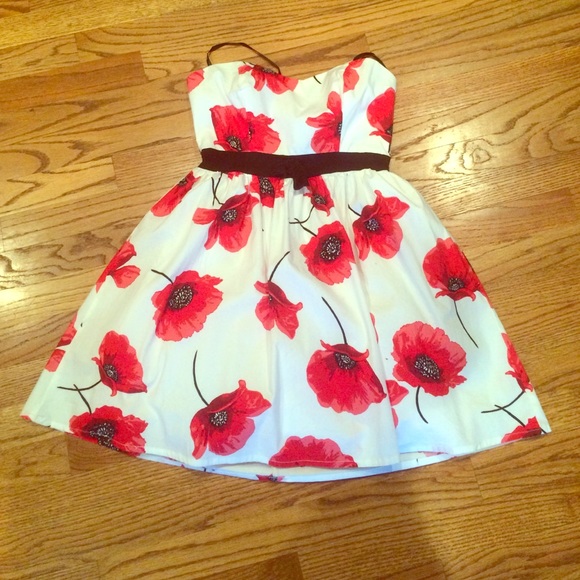 Cute, little dress!