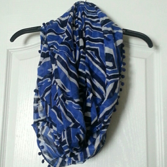 Blue infinity scarf