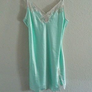 Victorias secret night gown