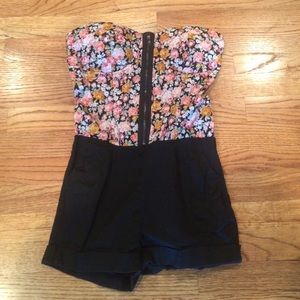 A sweetly designed romper!
