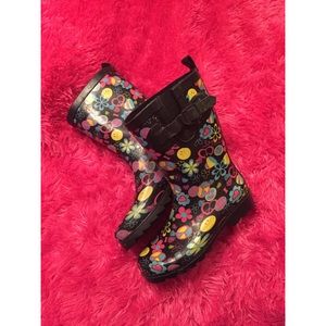 kids rain boots