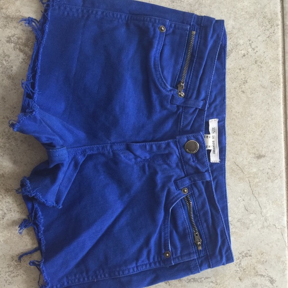 Life in progress dark blue jean short