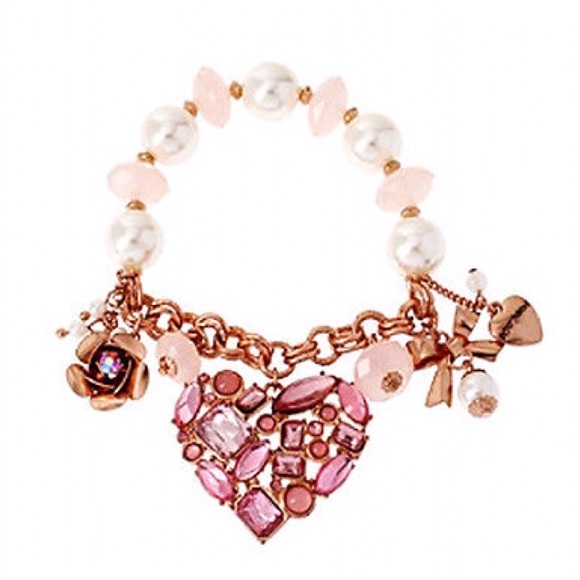 Betsey Johnson Jewelry - Betsey Johnson Pink Heart Stretch Bracelet