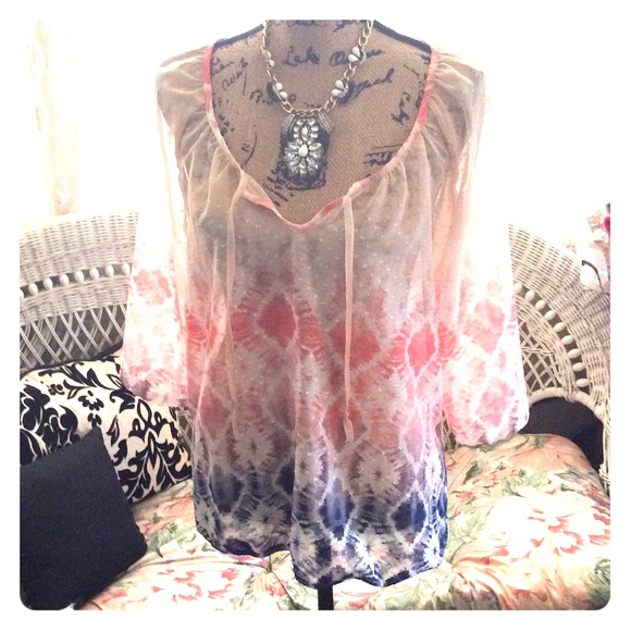 Maurices top