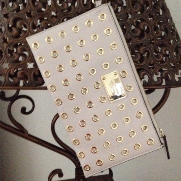 Michael Kors Clutches & Wallets - NWOT Authentic  Michael Kors  Large Grommet Pouch