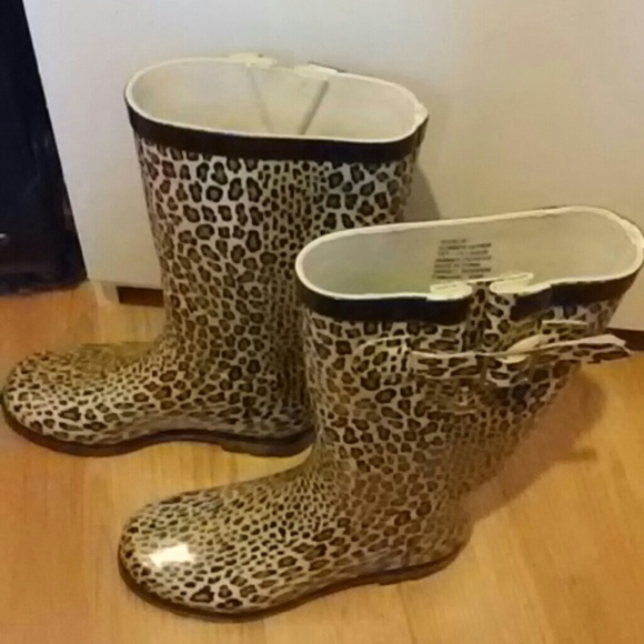 Cheetah Print Rain Boots