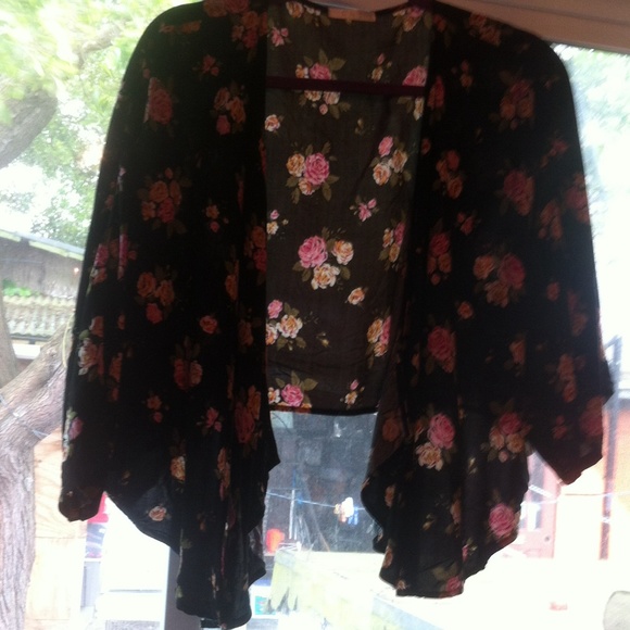 Floral kimono