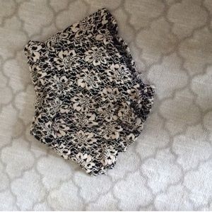 Cute rare brandy shorts with tagFeel free to offer