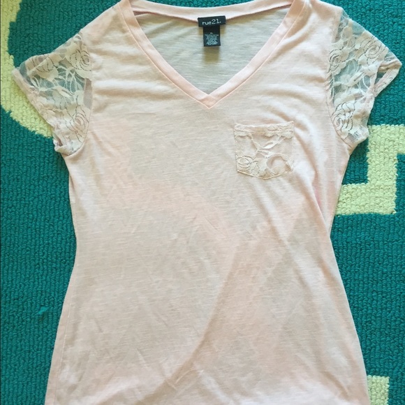 Lace sleeve shirt