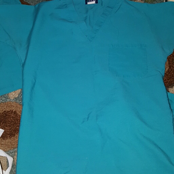 Scrub Top Bundle - Picture 3 of 4