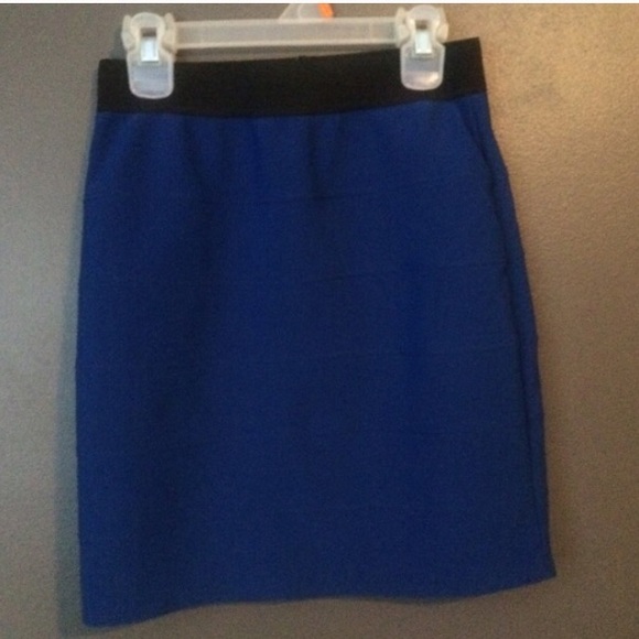 Forever 21 Blue bandage skirt