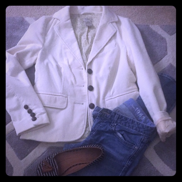 Never worn cream LL BEAN Corduroy lined Blazer S