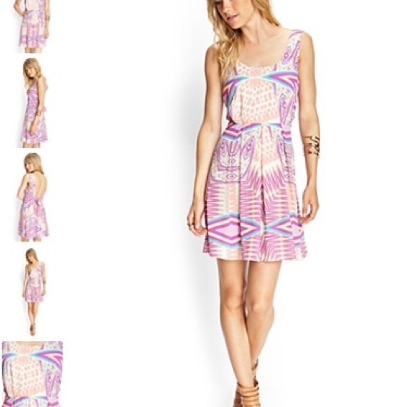 NWT abstract print tie back dress - forever 21 💜 - Picture 3 of 4