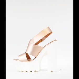 Zoe platform sandal