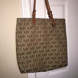EUC Michael Kors large tote