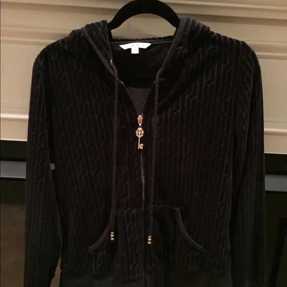 Cabi hooded zippered jacket with matching pants