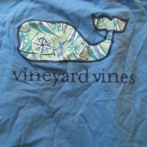 Vineyard Vines T-shirt