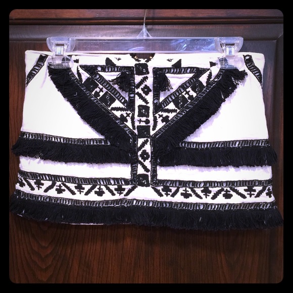 Adorable tribal skirt