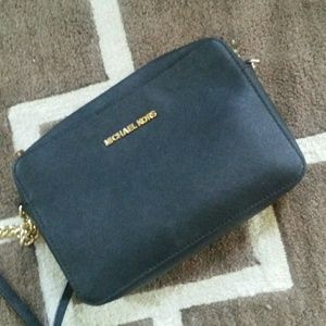 Michael Kors crossbody purse