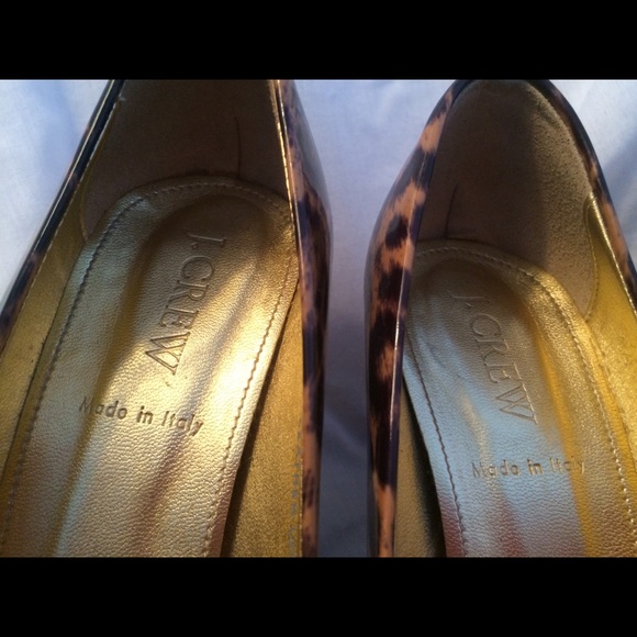 🚫SOLD🚫 J.Crew Juliet Patent Leather Wooden Heel - Picture 4 of 4