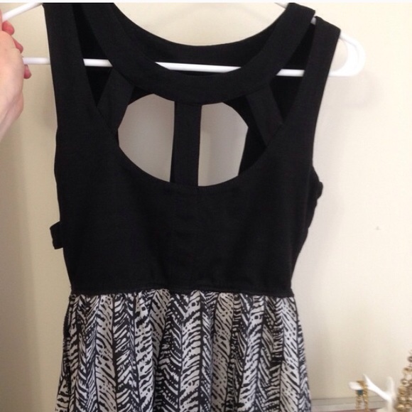 High low cut out dress