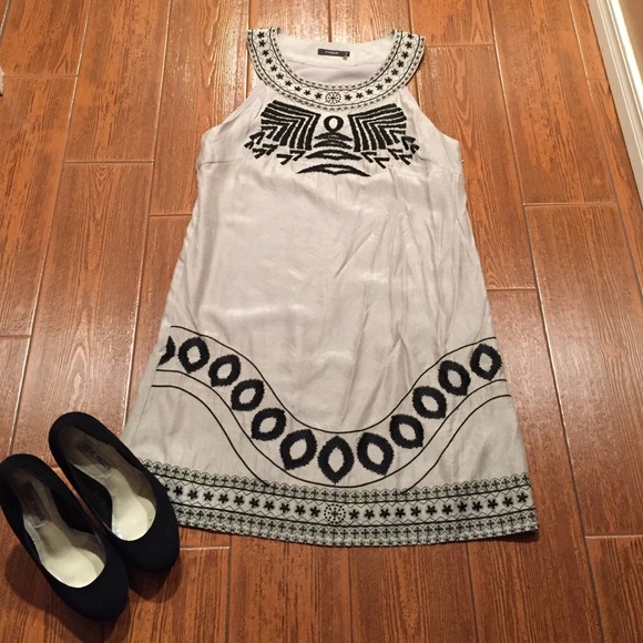 Francesca's Collections Dresses & Skirts - Silver dress with embroidery