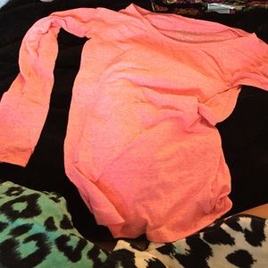 American eagle pink long sleeve