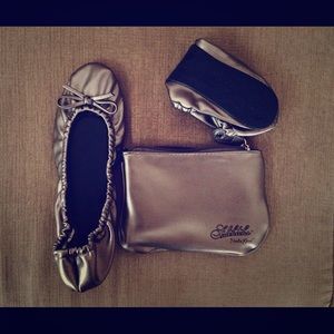 New! sidekicks foldable flats dark silver NEW!