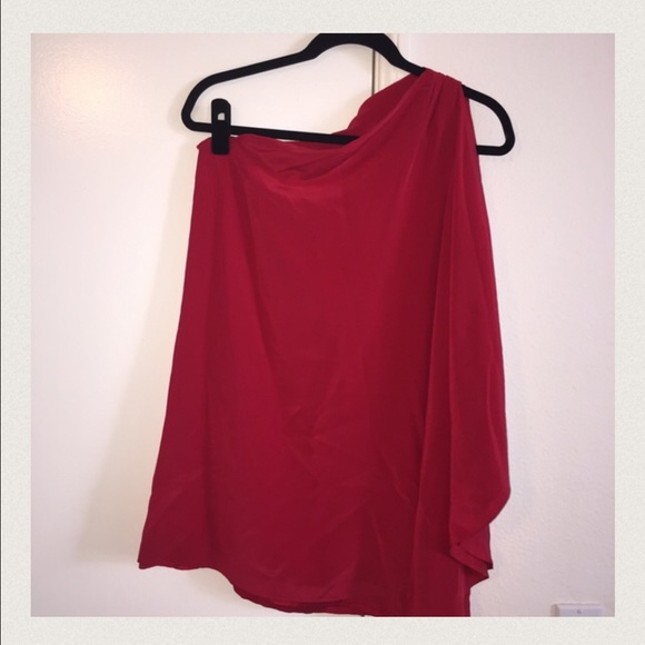 Mason Dresses & Skirts - Maison red 100% silk dress
