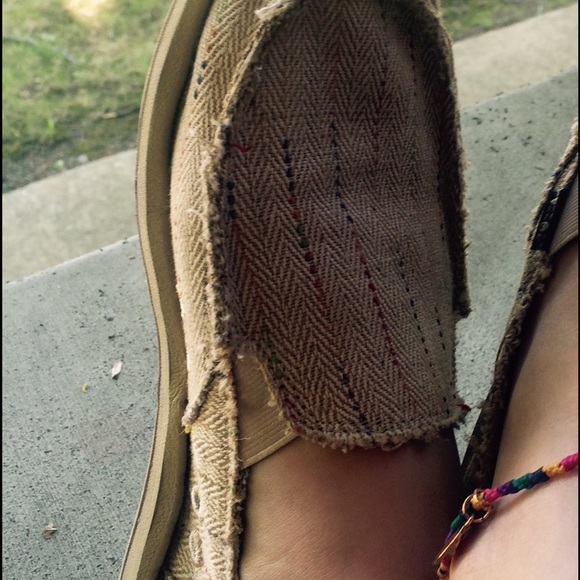 Sanuk Shoes - Sanuk flats