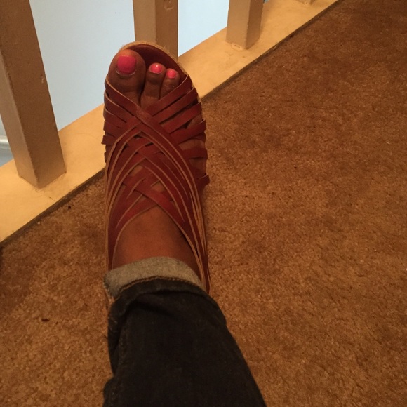 Shoes - Leather wedge sandals