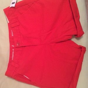 Red Gap Shorts