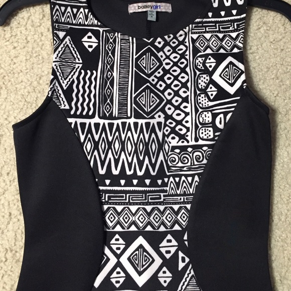 New, Black and tribal print dress - Picture 2 of 4