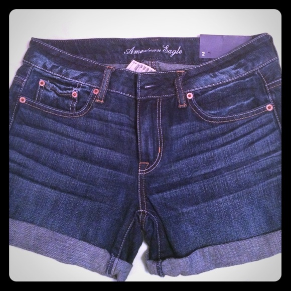 AE size 2 shorts