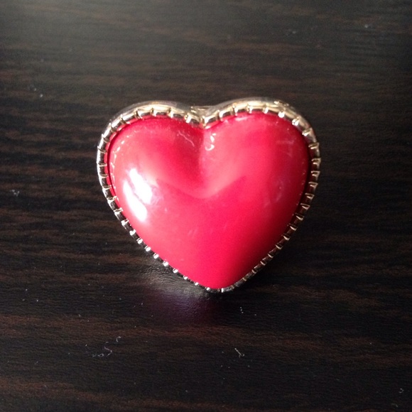 Heart Ring - Picture 2 of 3