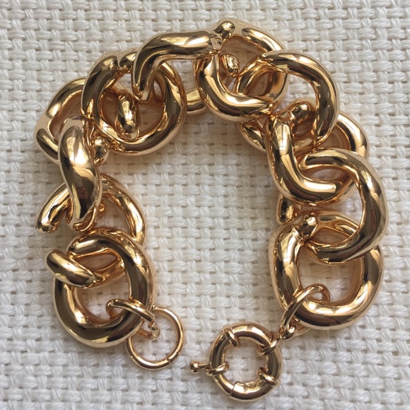 Gold Chunky Chain Bracelet