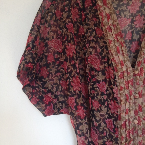 Colorful, sheer, button down Top - Picture 3 of 3