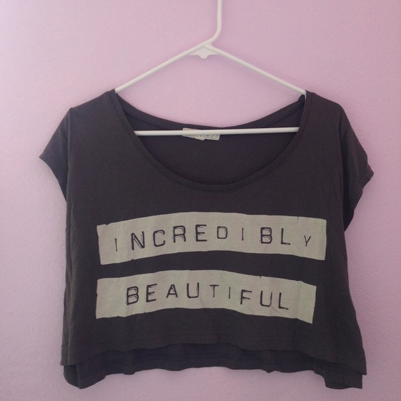 incredibly beautiful crop top