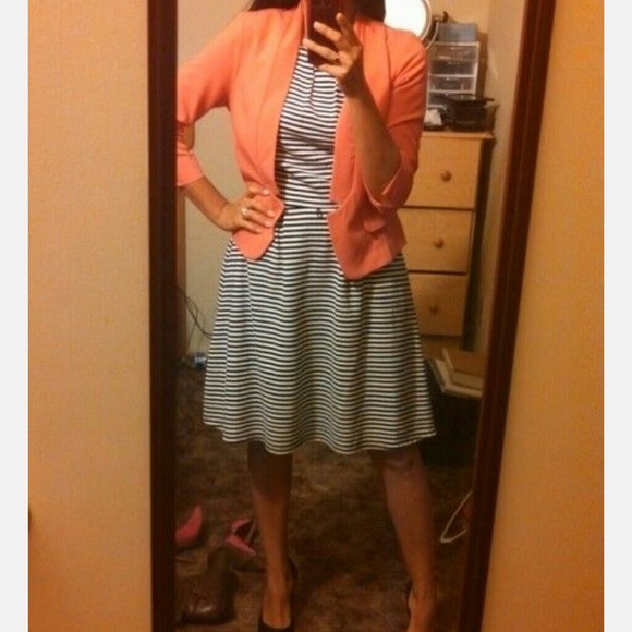Coral blazer 3/4 length sleeves