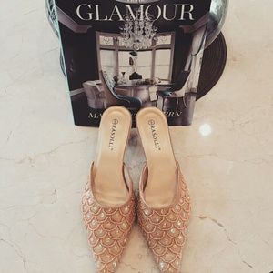 RASOLLI BEIGE HEEL ***NWOT***