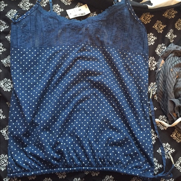 Blue and white polka dot top - Picture 1 of 1